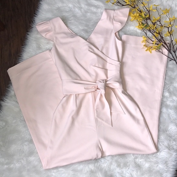 📫 SOLD 📫 Antonio Melani Pink Cap Sleeve Jumpsuit - Picture 3 of 9